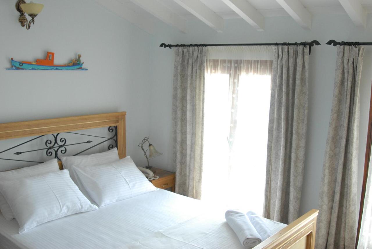 Aliye Hanim Hotel Ayvalı Δωμάτιο φωτογραφία
